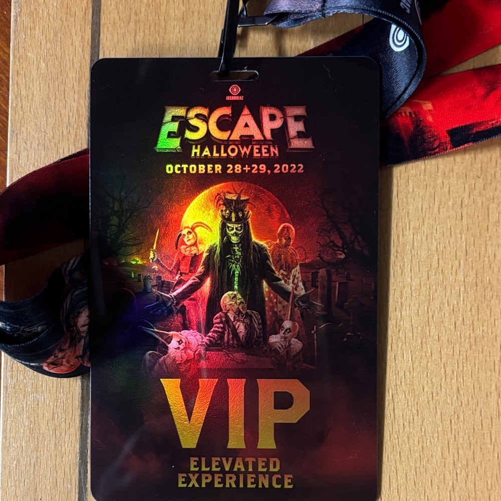 Escape Halloween 2022 VIP Lanyard - Picture 3 of 3